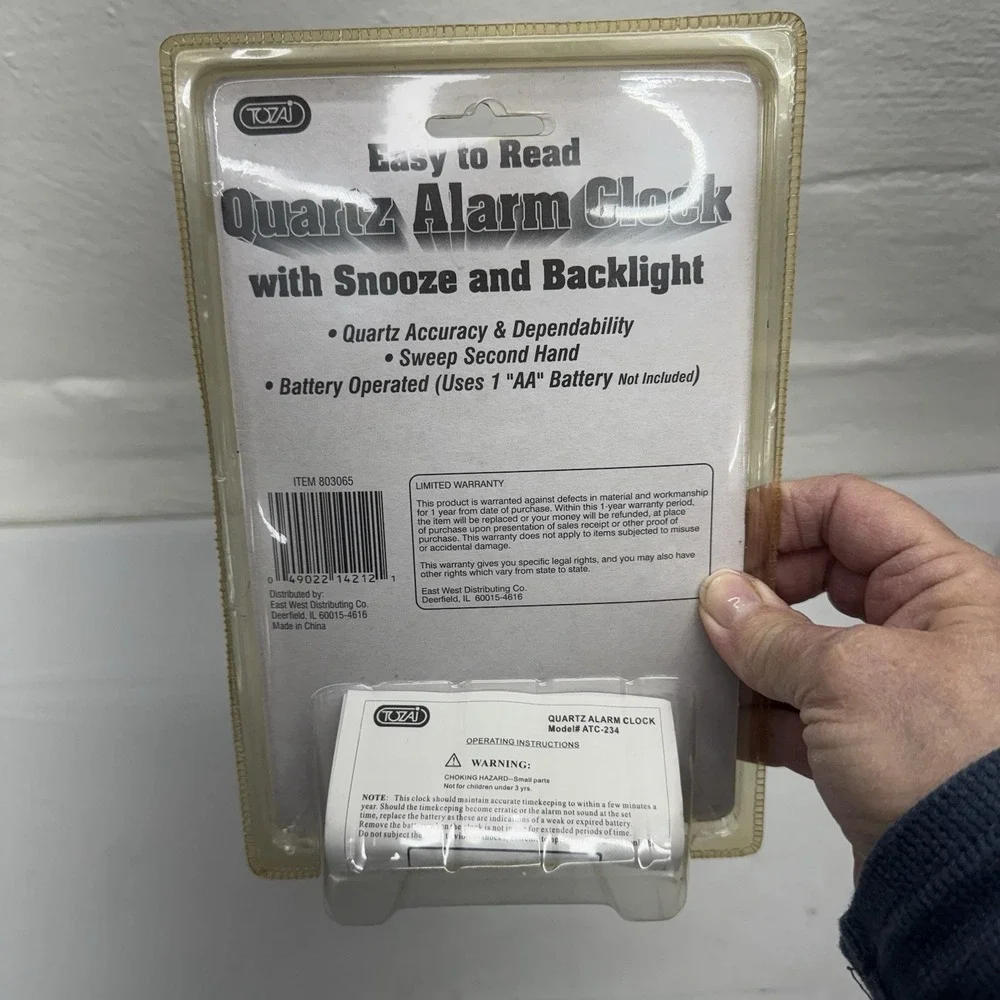 Vintage Retro, Quartz Alarm Clock Futuristic Looking New In Package ATC‎ – 234